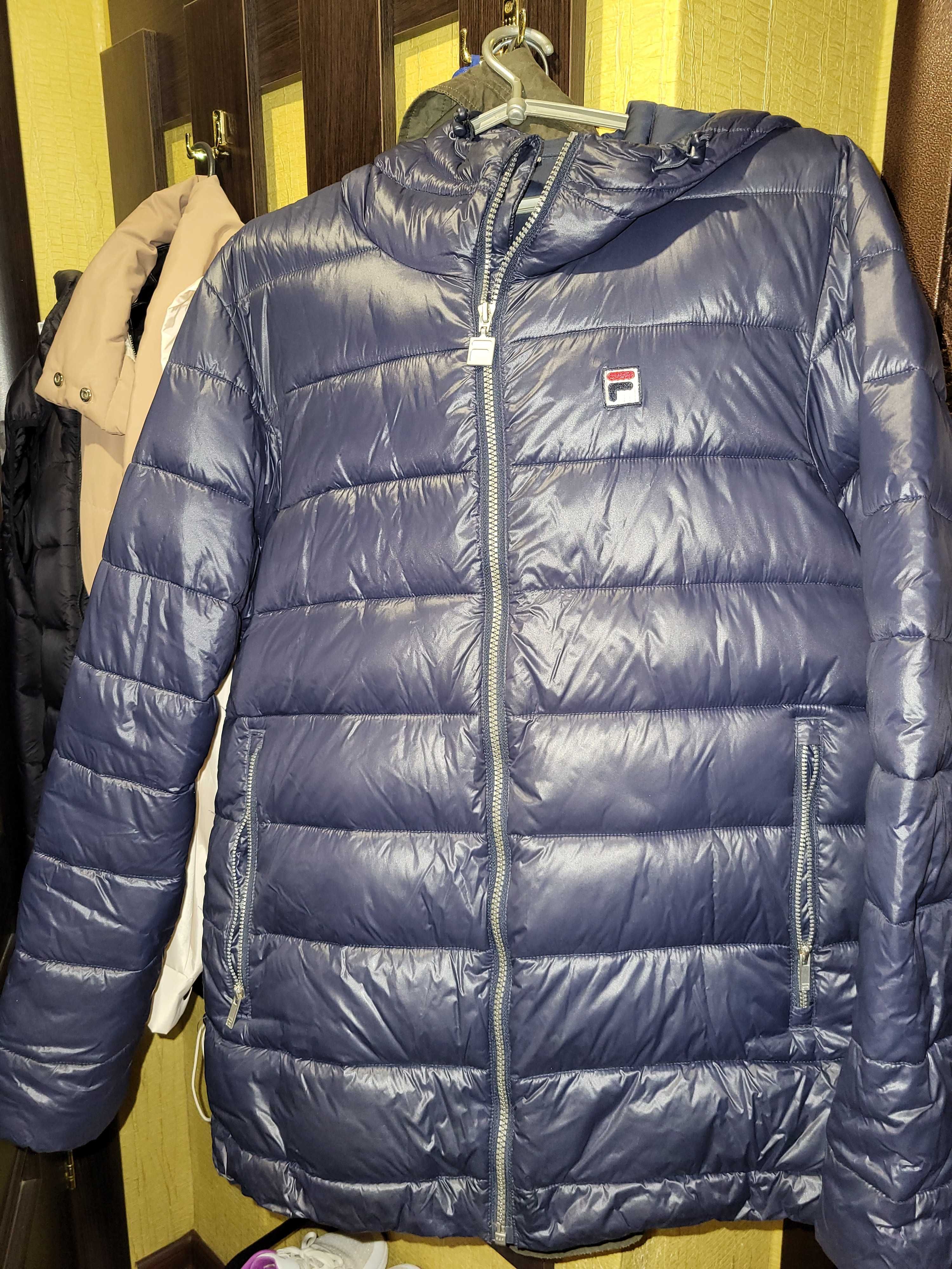 Куртка Fila. Размер 48