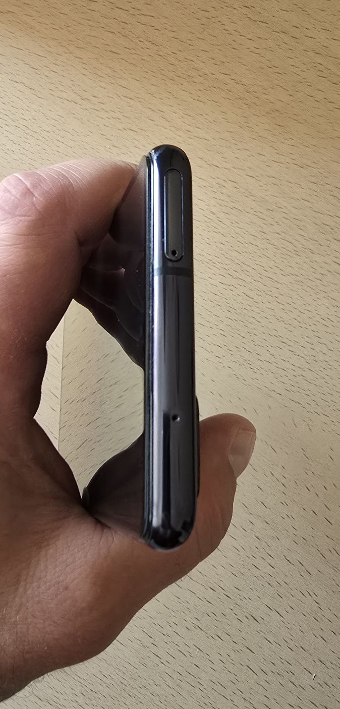 Смартфон SAMSUNG S20FE