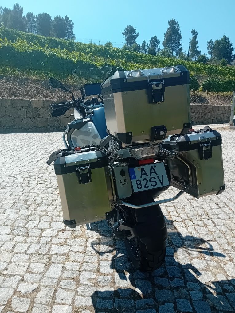 BMW R1200 GS Adventure Ocean Blue