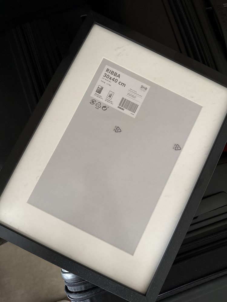 Vendo molduras 30x40 COMO NOVAS