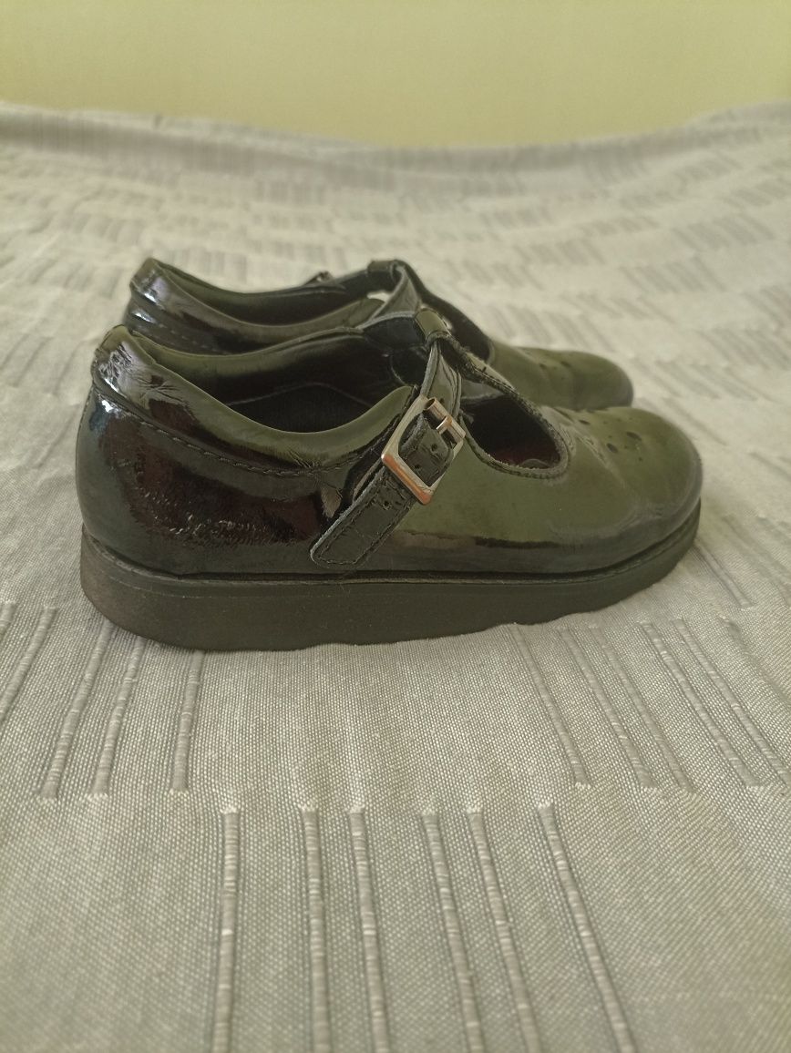 Туфлі туфли Clarks