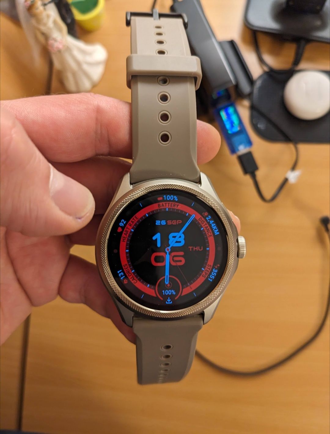 Смарт-годинник TicWatch Pro 5 від MOBVOI