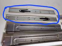 Часть рельсов для серверов SuperMicro 1U (PN SC81З58/SC81З59)