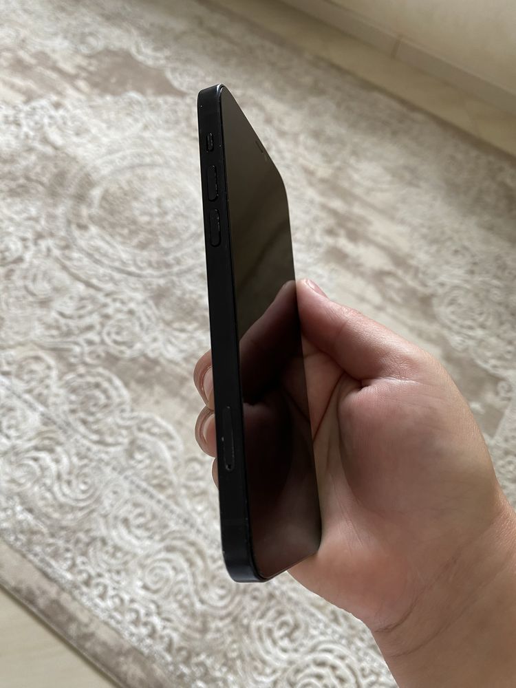 iPhone 12  Network 64 гб