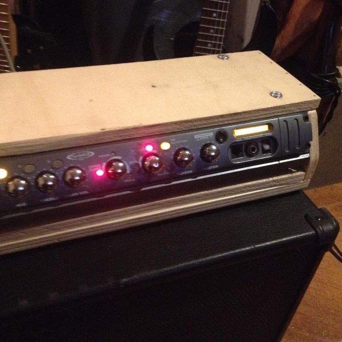 Amplificador de Guitarra LINE6 Stereo 120w VENDO/TROCO