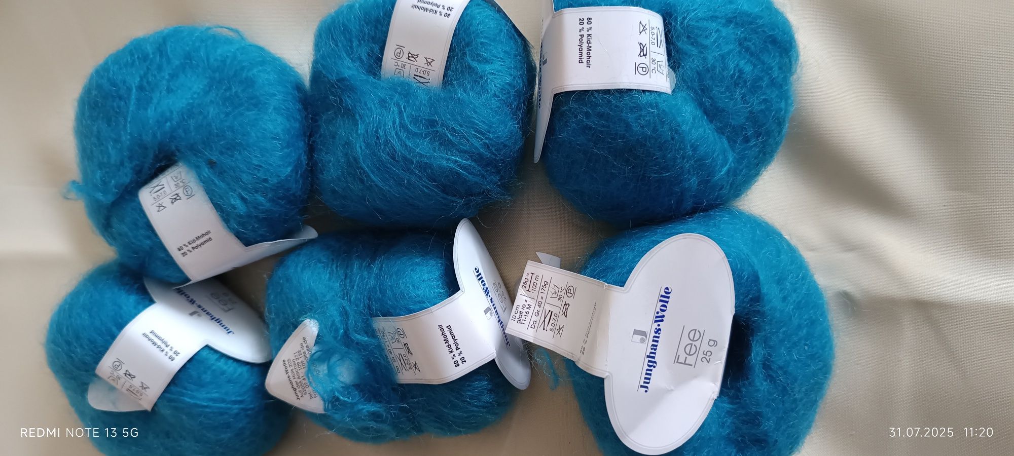Włóczka  80% Kid Mohair + 20% Polyamid, wełna