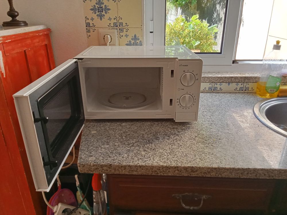 Microondas Confortec
