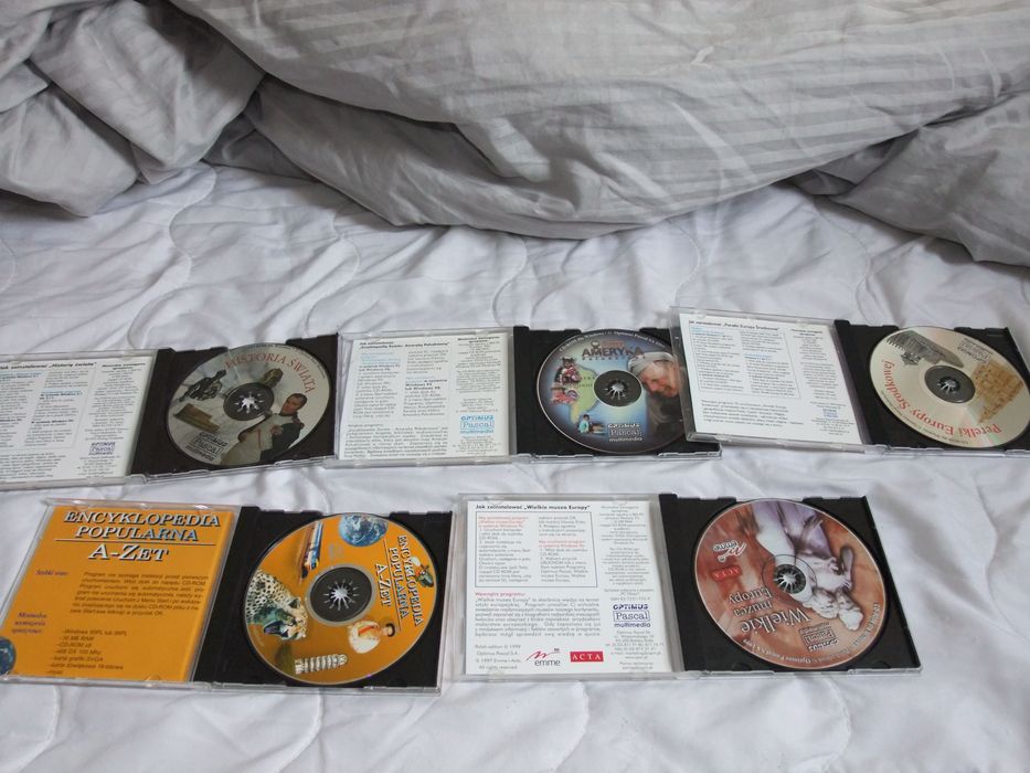 Retro CD encyklopedie multimedialne 4x Optimus Pascal + 1x Popularna