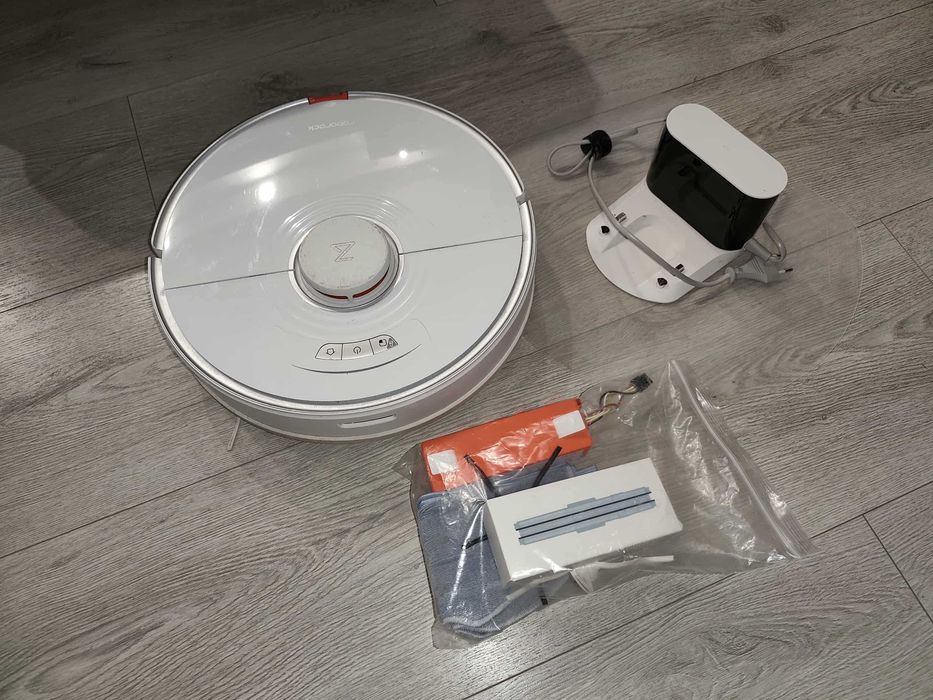 Roborock s7 + elementy zapasowe, robot sprzątający uszkodzony CZĘŚCI