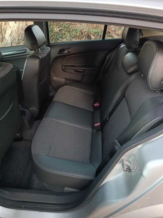 Opel Astra 1.4 90cv, versão Cosmo