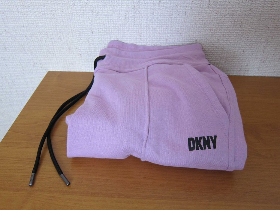 Штани, Джогери жіночі, брюки DKNY. Розмір S. Нові