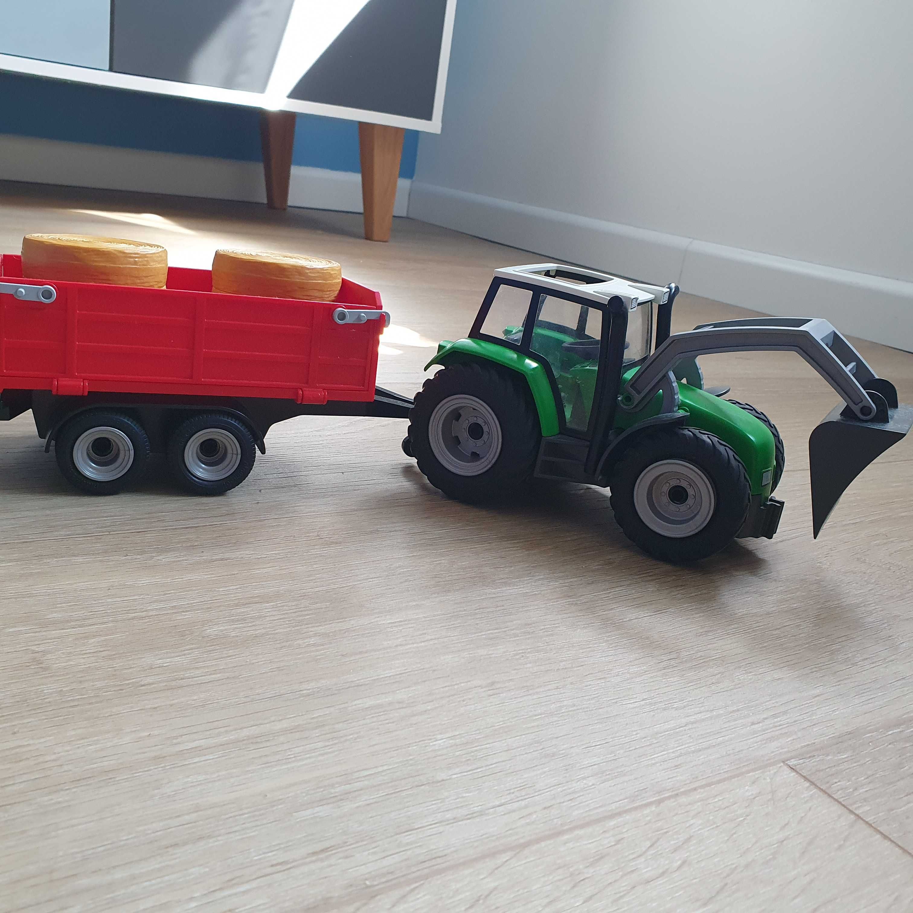Playmobil traktor z przyczepą