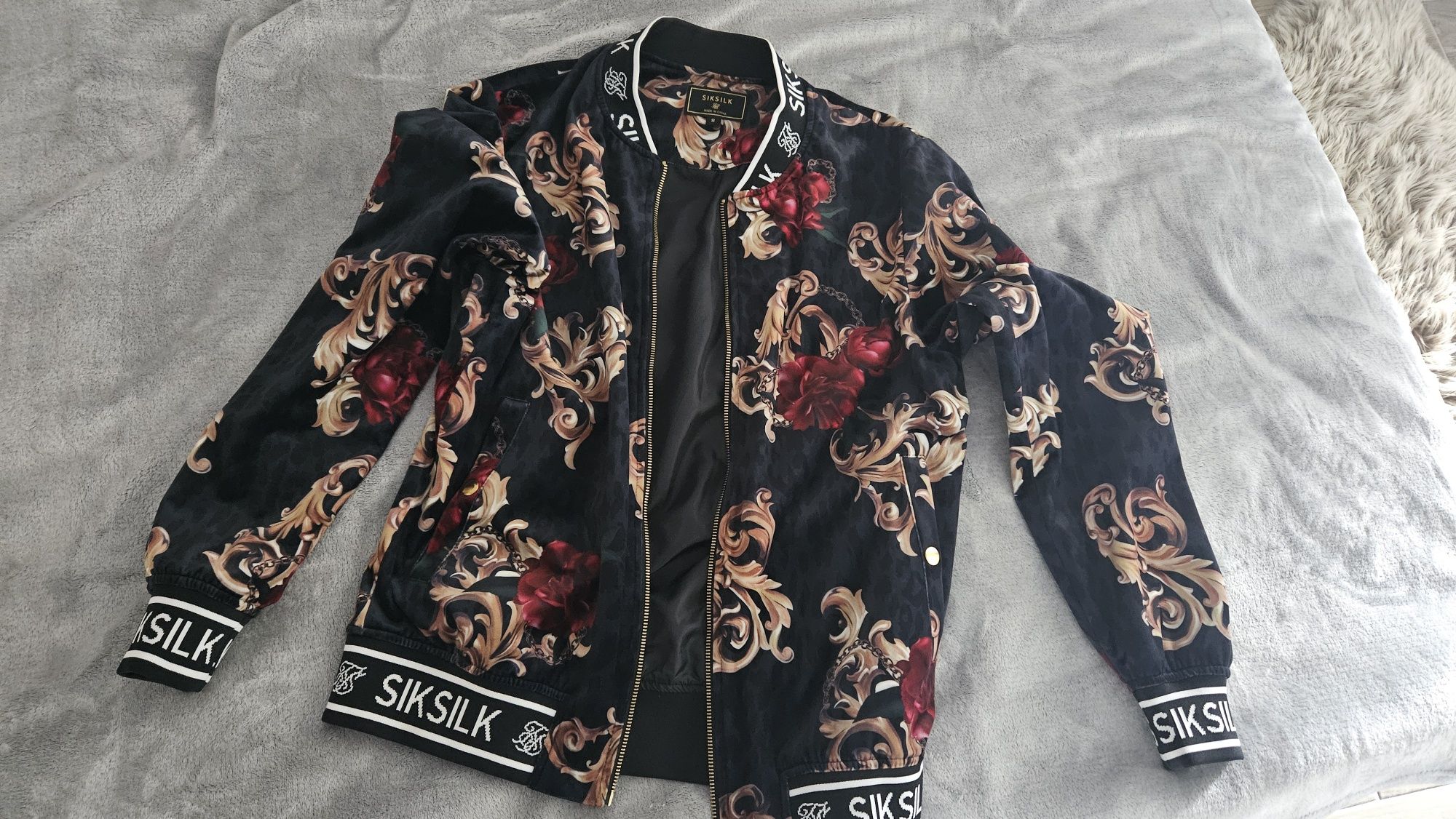 Sprzedam bluzę / kurtkę wiosenną SikSilk