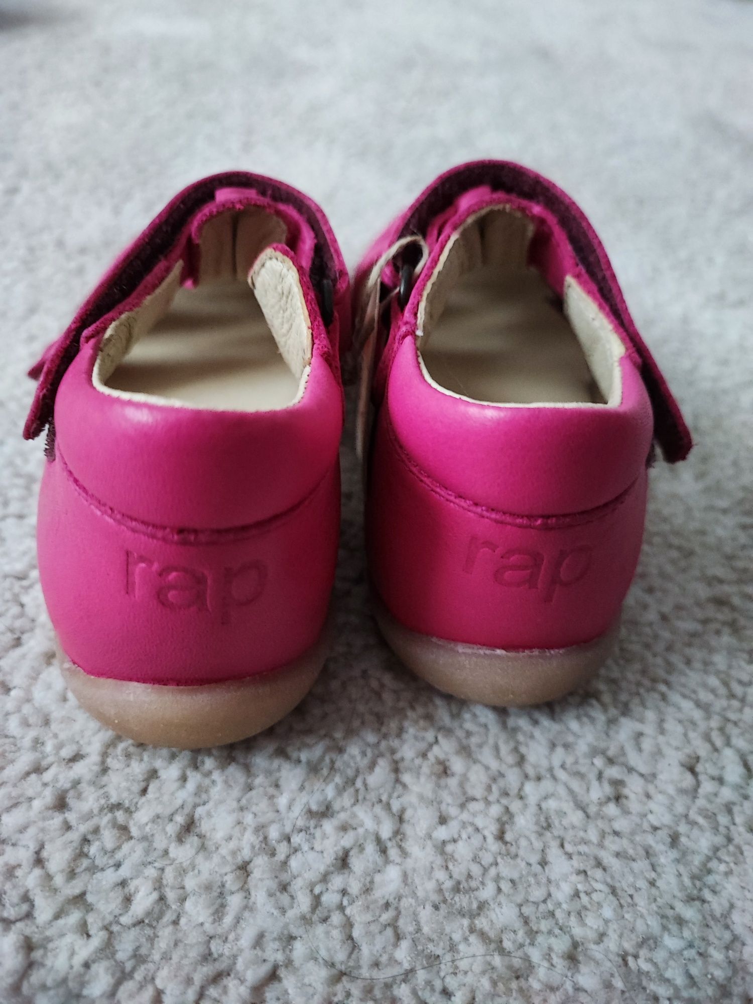 Sandałki skórzane Rap r.25 (16,5cm wkładka)