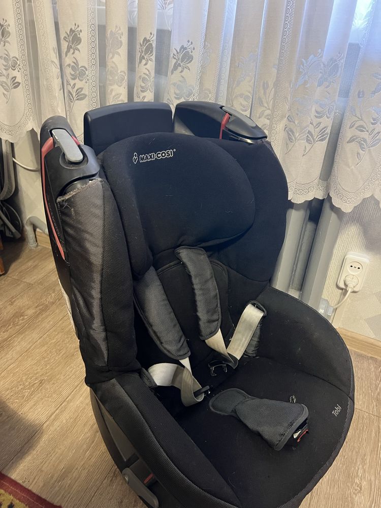 Автокресло maxi-cosi