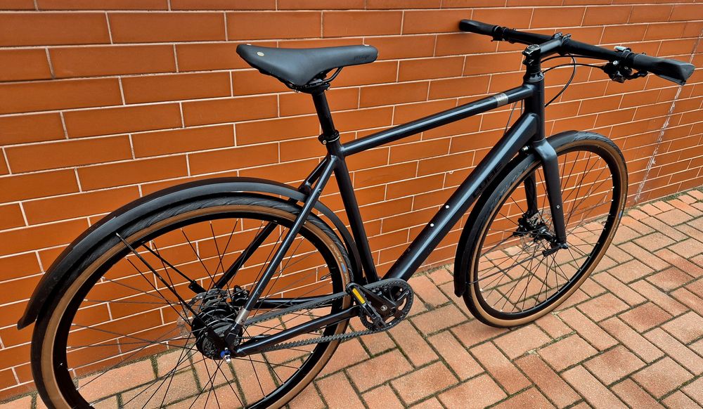 Cube Hyde Race Pasek Gates Alfine 8 Miejski Męski