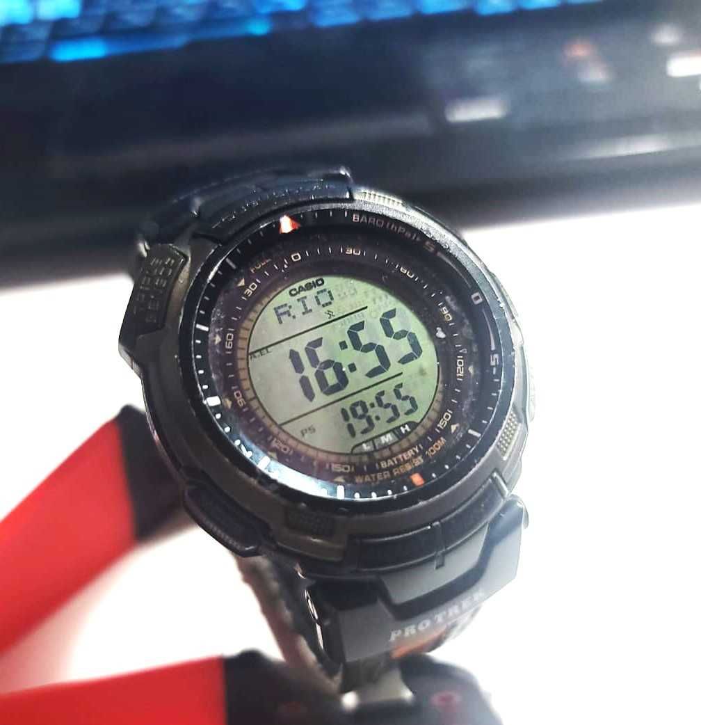 Casio Pro Trek PRG-110B