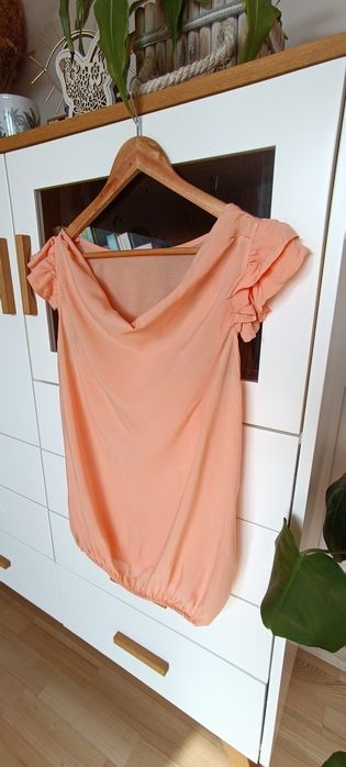 Damska bluzka letnia morelowa rozm. UNI/M