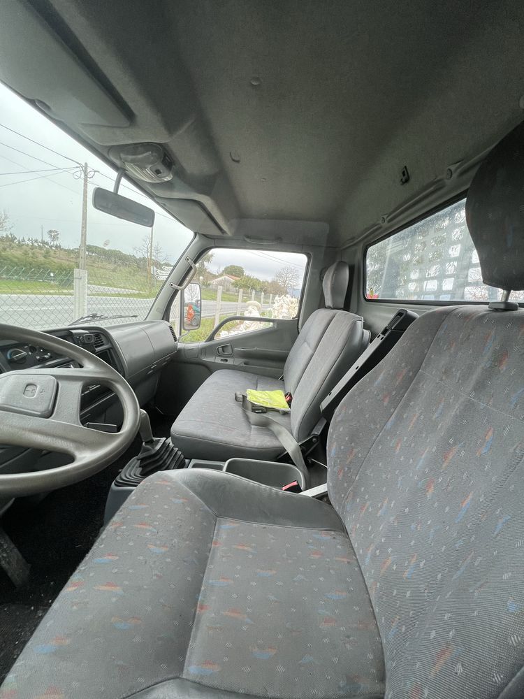 Mitsubishi Canter 3.0