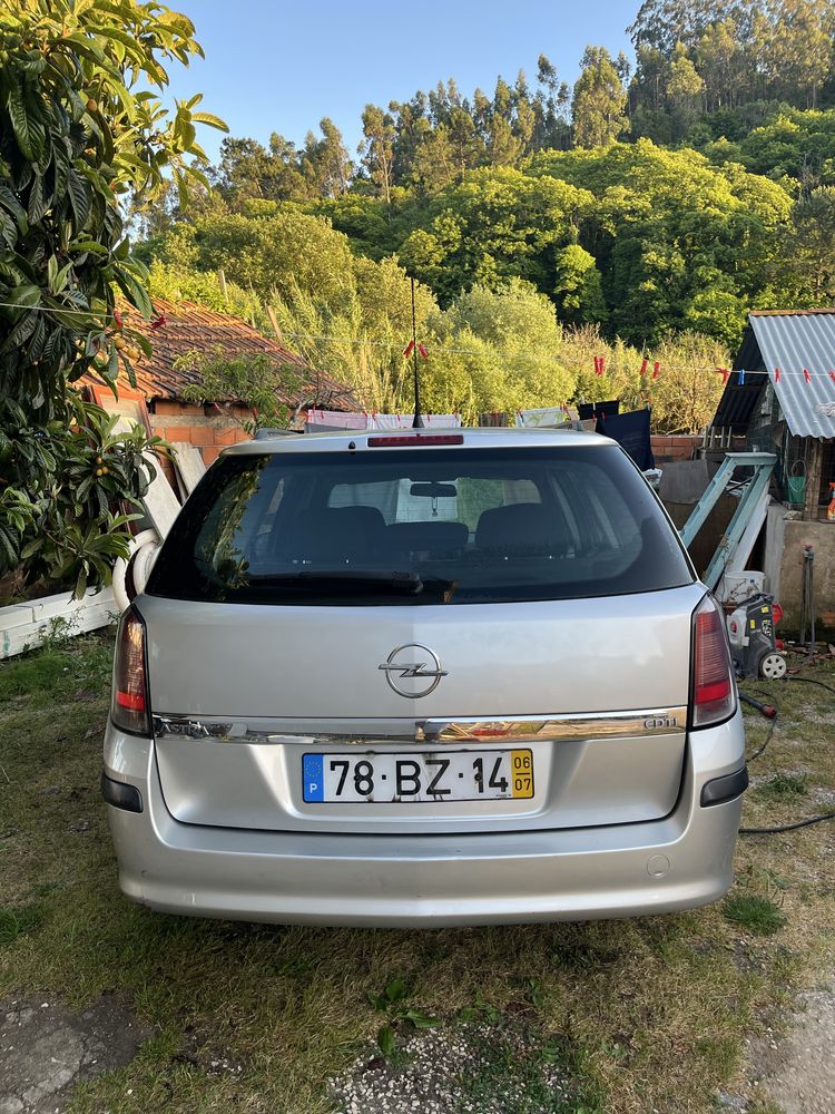Opel Astra H 2006, so pegar e andar