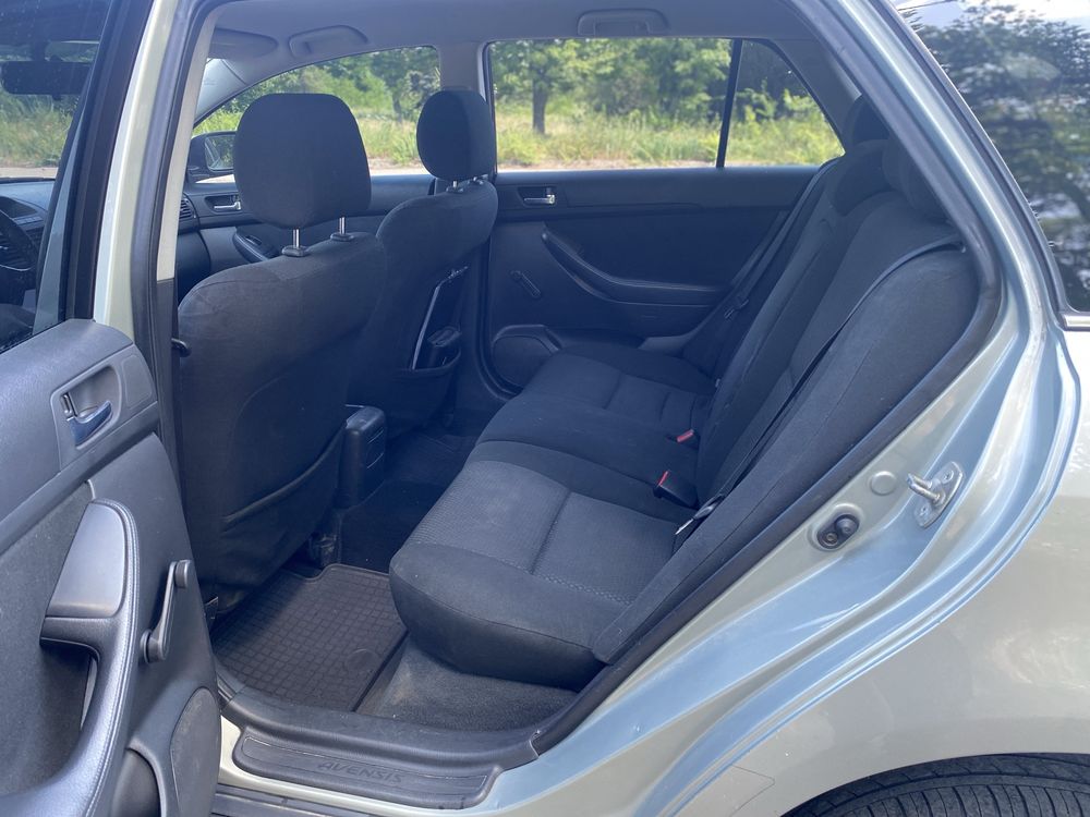 Toyota Avensis 2.0