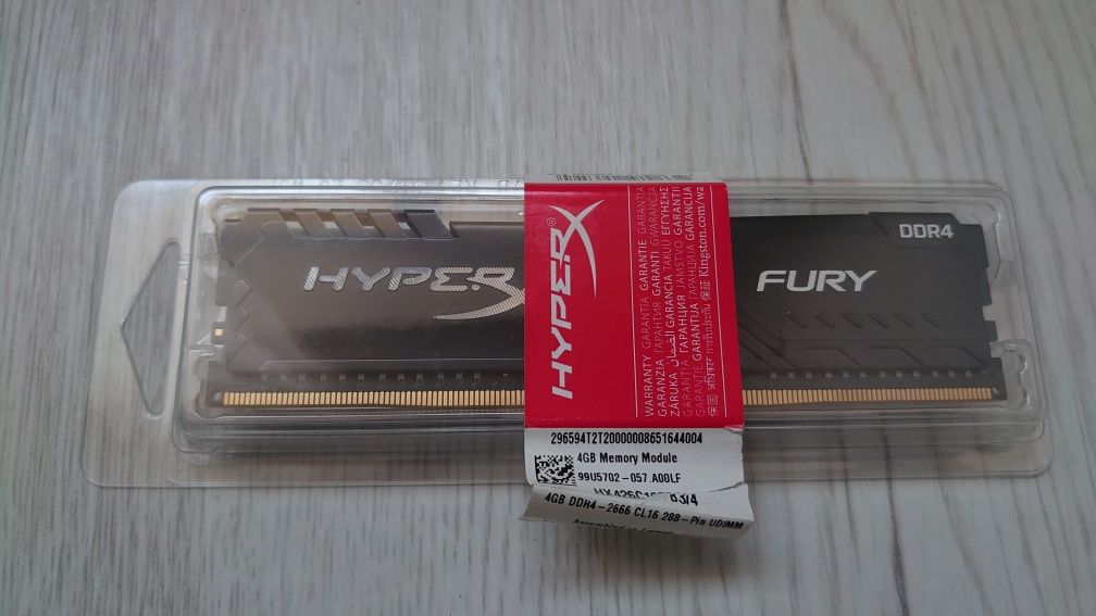 Оперативна пам'ять Kingston hyper x fury 4GB