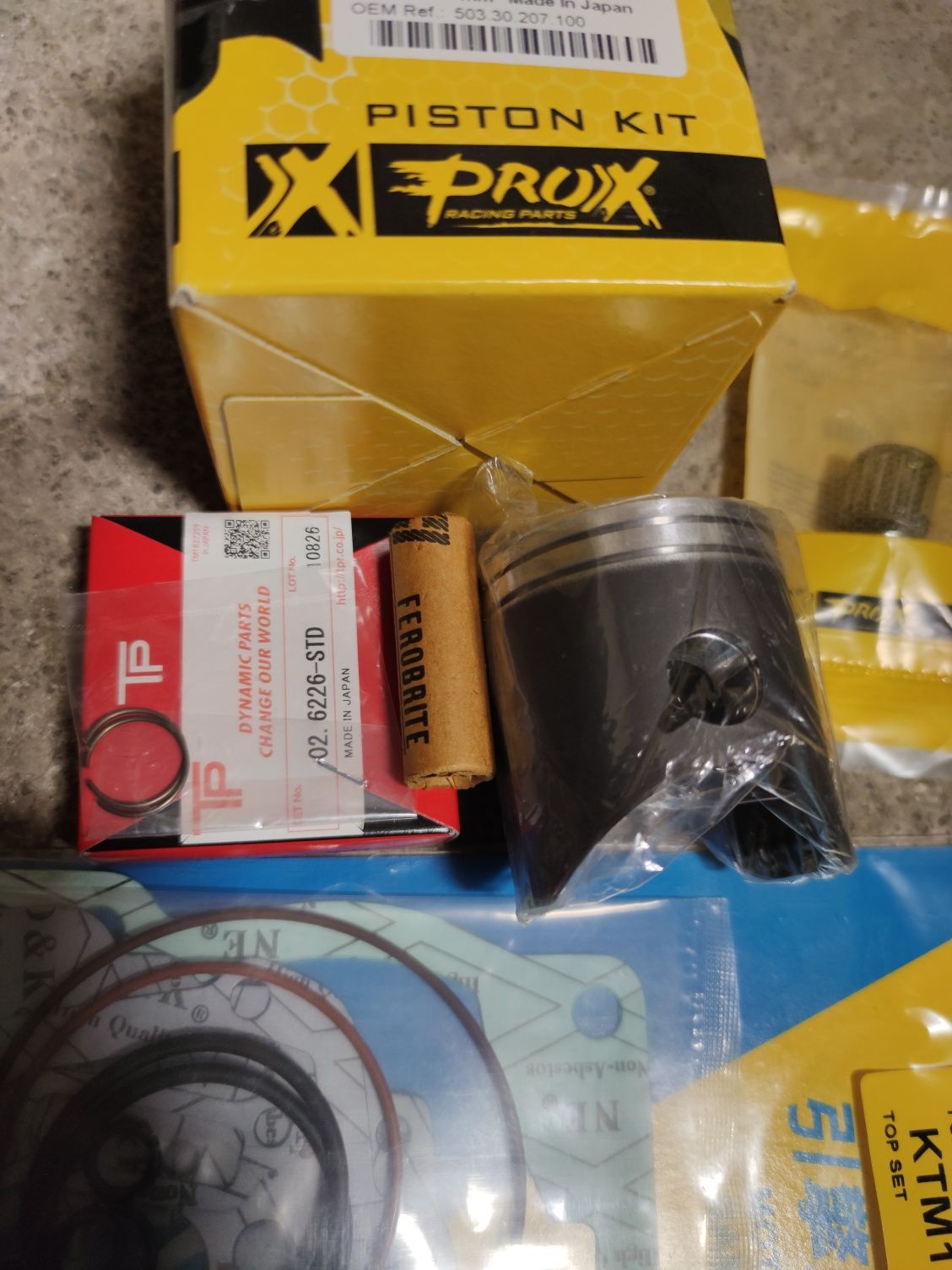 Pistão prox ktm 125 e husqvarna 125 tc e te 2014 a 2022 kit completo