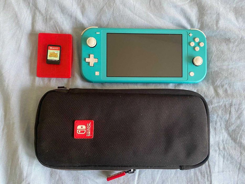 Nintendo Switch Light + Animal Crossing + Capa Protetora