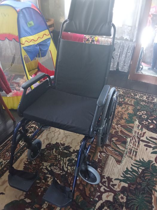 Продам інвалідний візок коляска