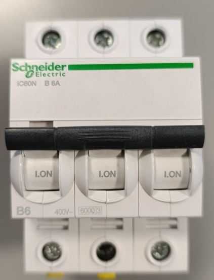Wyłącznik nadprądowy 3P B 6A 6kA AC iC60N‑B6‑3 A9F03306 SCHNEIDER
