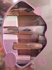 Charlotte Tilbury Pillow Talk zestaw do ust I policzków.