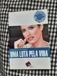 3 livros novos.1€ cada.