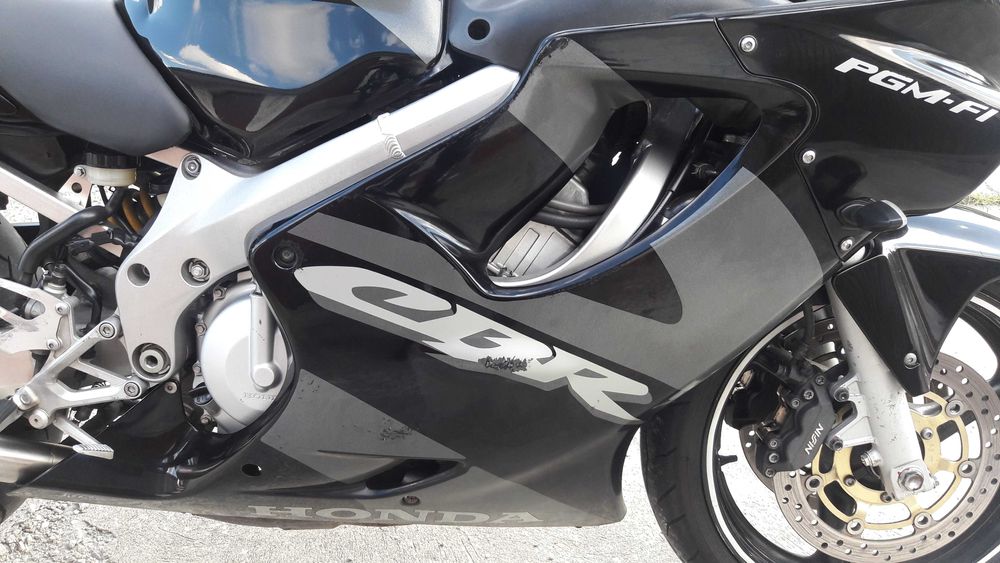 Honda CBR F4i 600