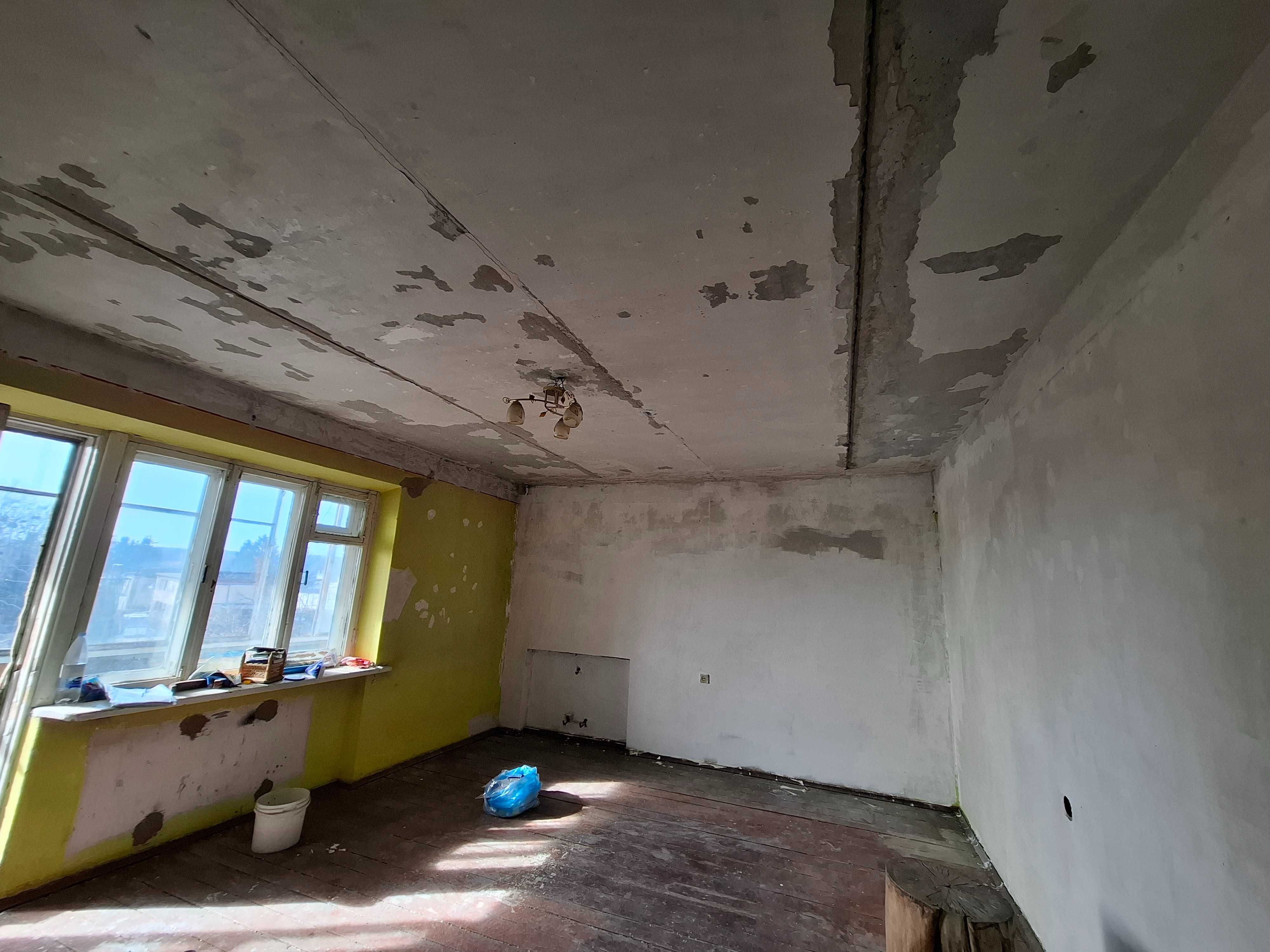Продам 1-кімнатну квартиру в Стрижавці
