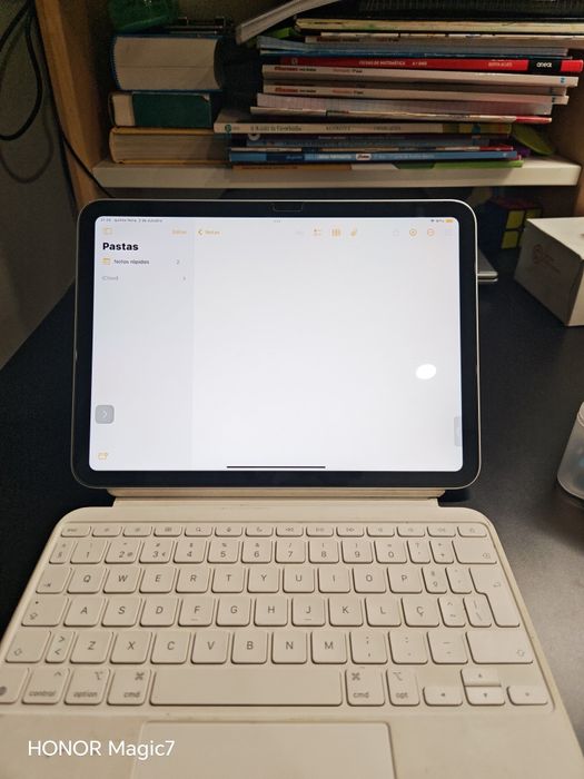 Teclado para iPad 10 original da aplle.