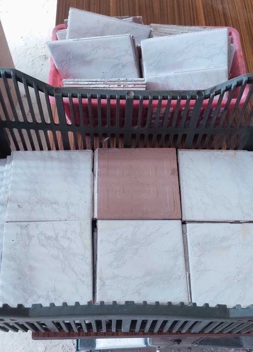 Płytki po demontażu 15x15cm 89 szt