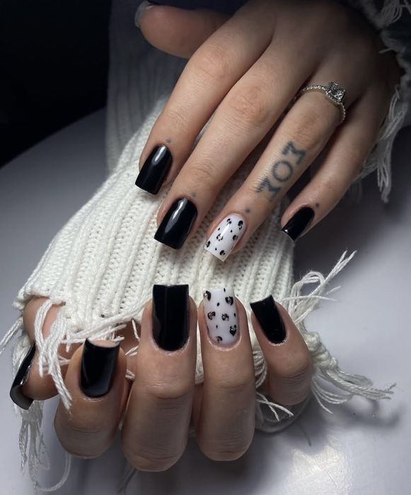 Покриття гель лаком, корекція (Деснянська правда)