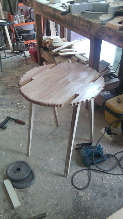 Mesa desenho original em contraplacado bétula