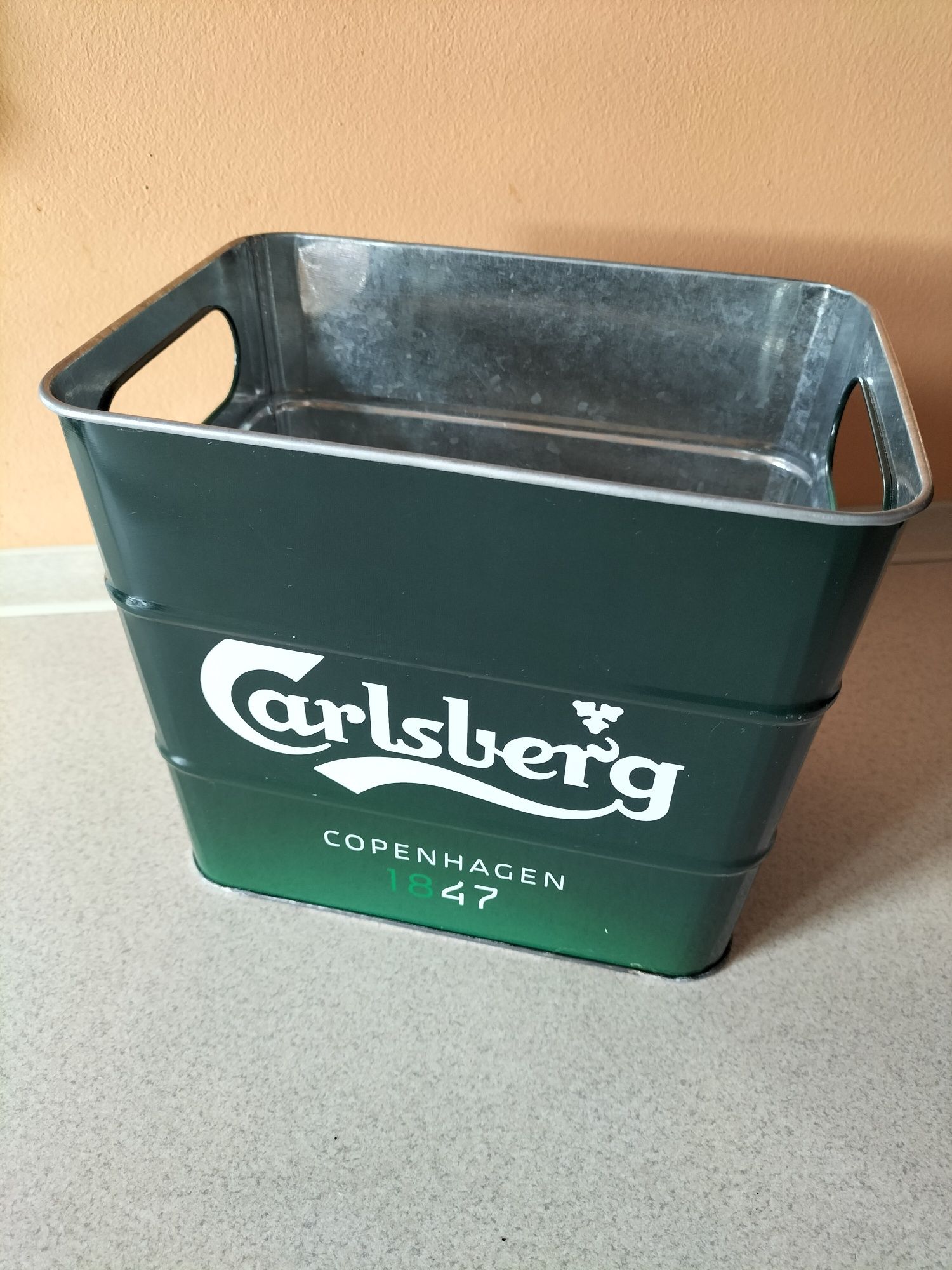 Cooler pojemnik do chłodzenia piwa Carlsberg