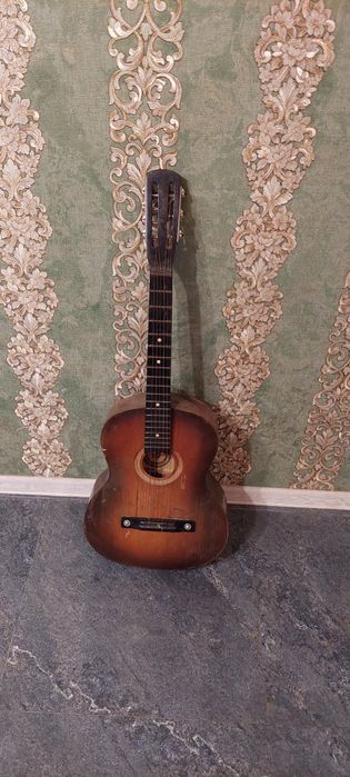 Гитару продаю в Виннице