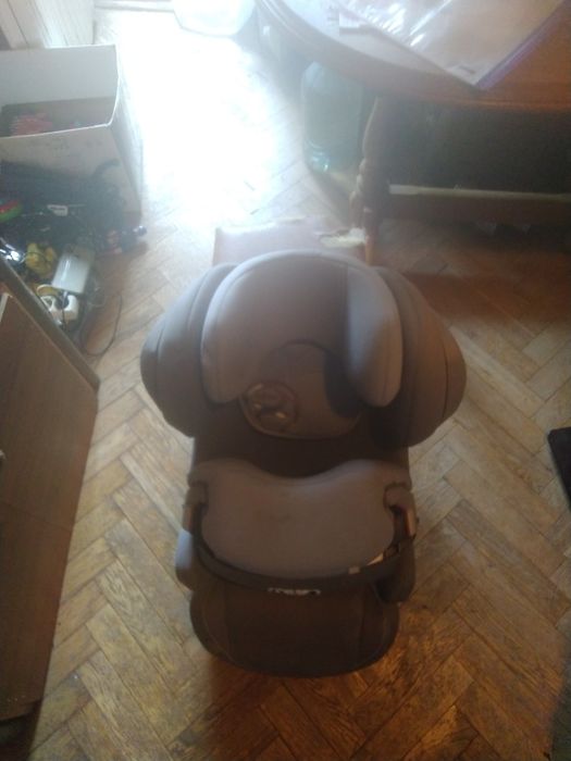 дитяче автокрісло