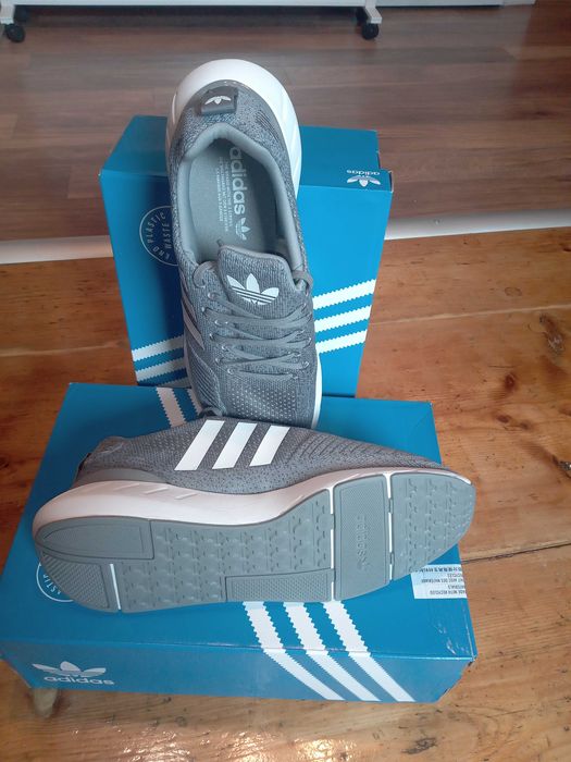 Buty sportowe Adidas 46 nowe
