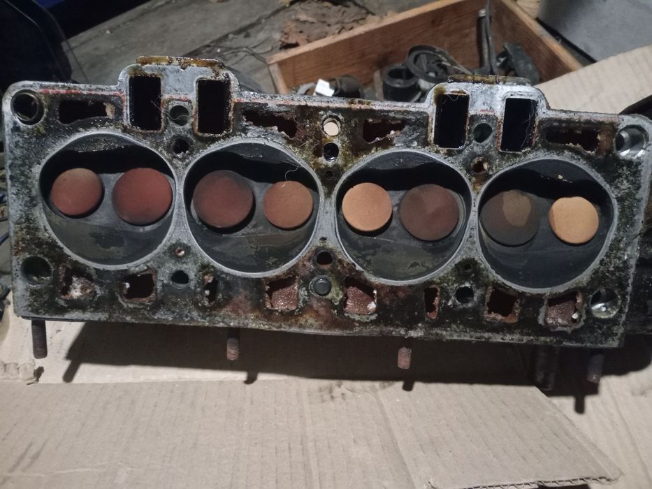 Головка на Таврія и Славуту