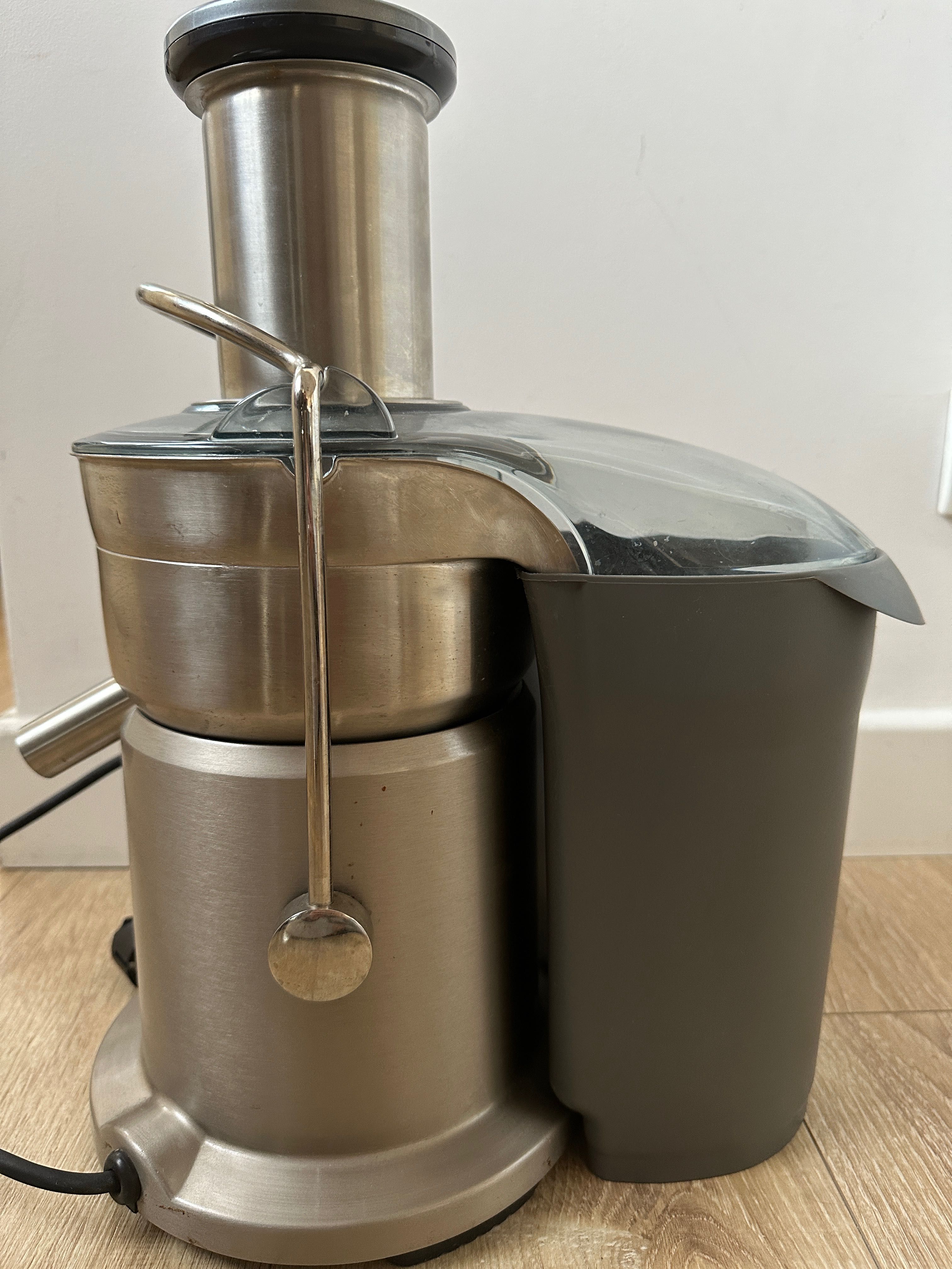 Sokowirówka premium Solis Juice Fountain Pro Type 843