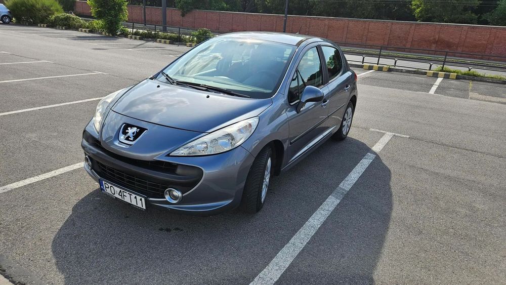 Peugeot 207 Peugeot 207 1.4 Benzyna 95KM