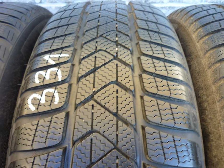 [331] 225/60/18 104H XL * PIRELLI SOTTO ZERO 3