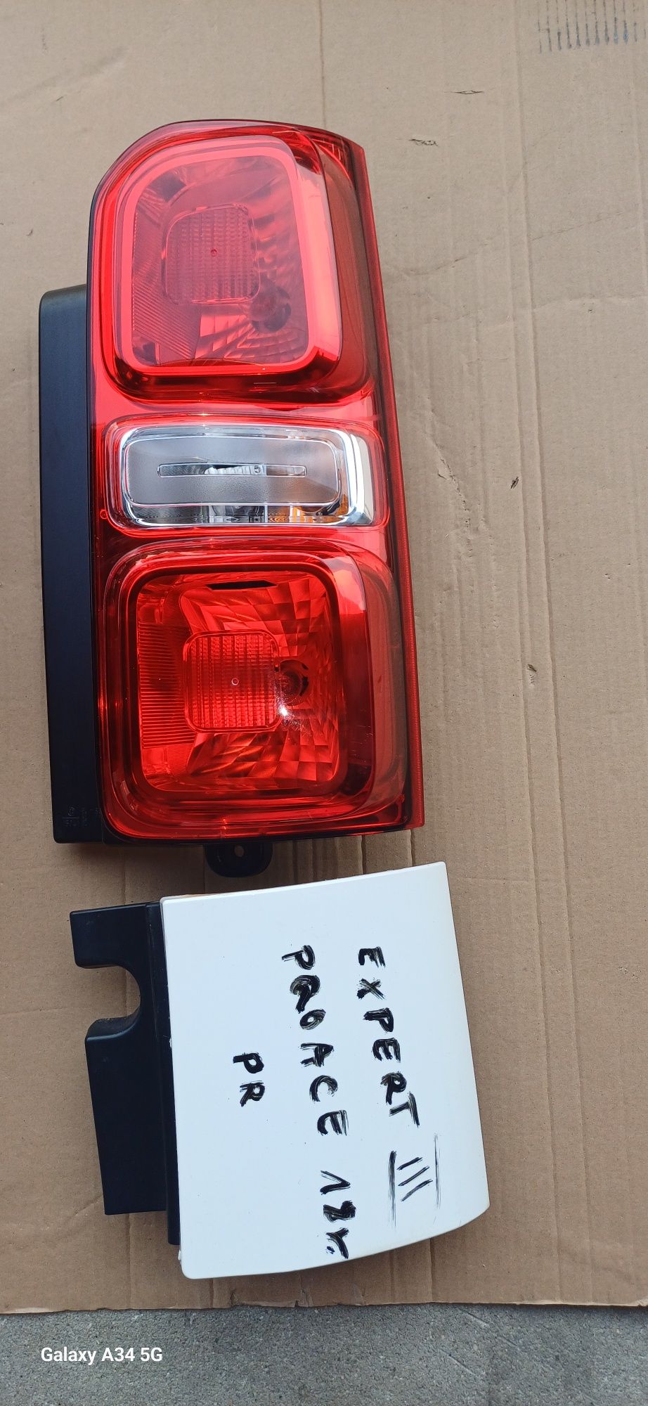 Lampa tylna tylnia toyota proace verso 18r expert lll