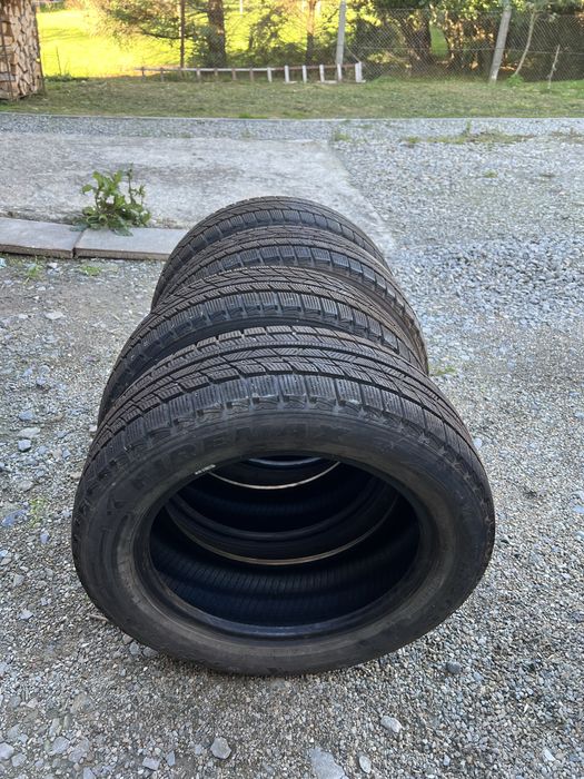 opony zimowe firemax 205/55 R16