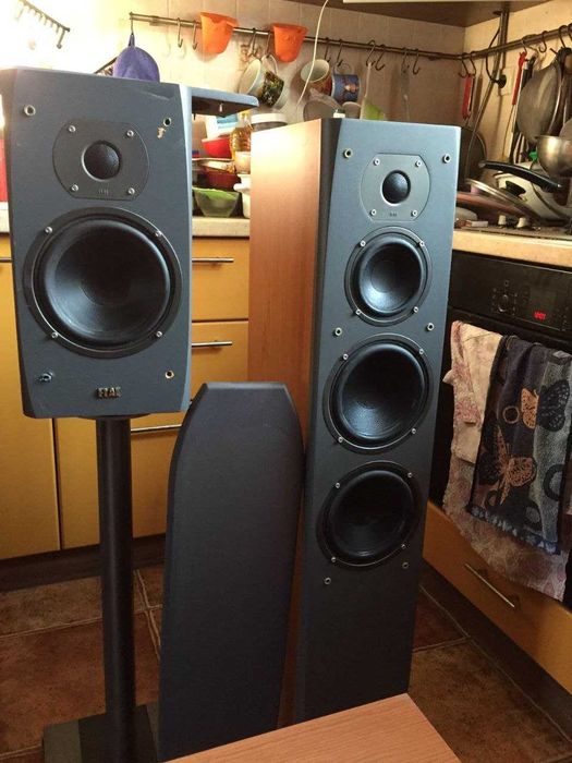 Усилитель HarmanKardon AVR255