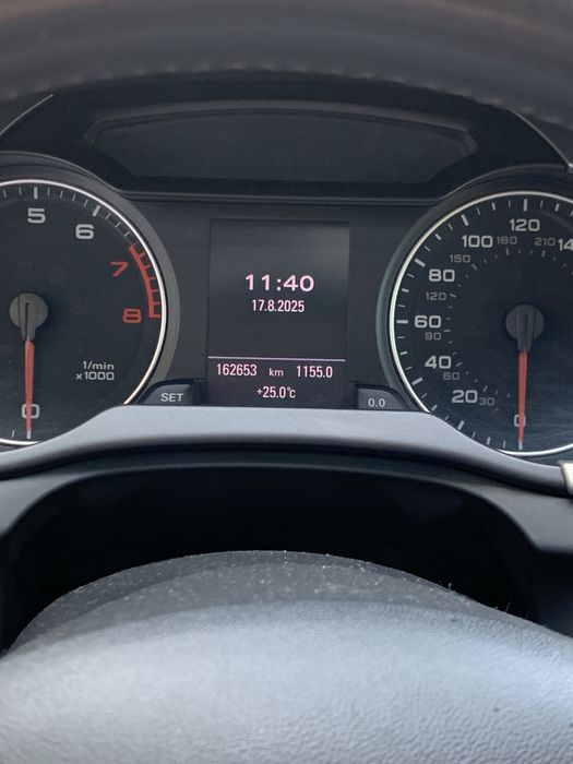 Продаю Audi a4 b8 рідний пробіг!